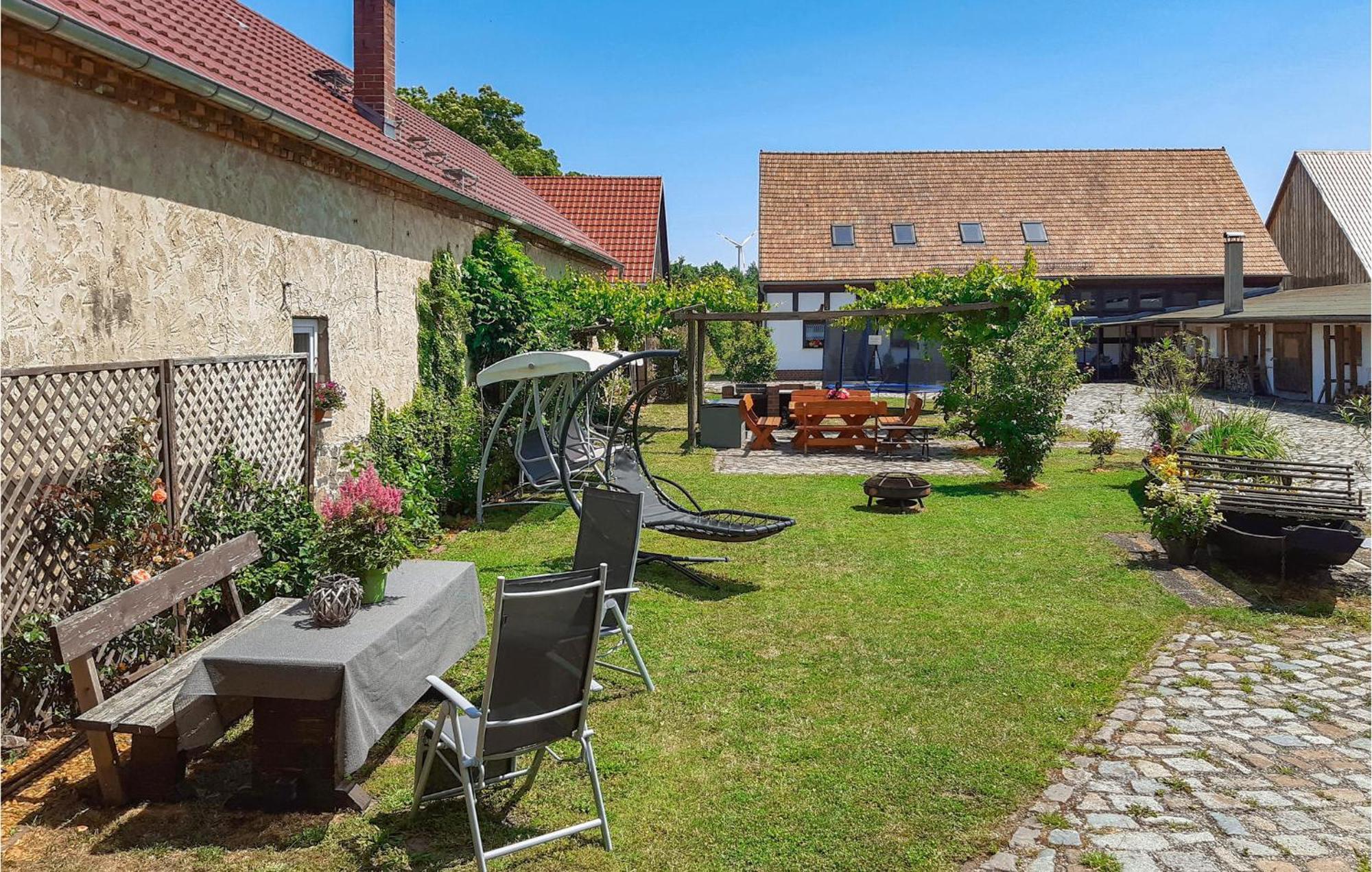 Nice Home In Neu Zauche Ot Caminche With Wifi Caminchen Exteriör bild